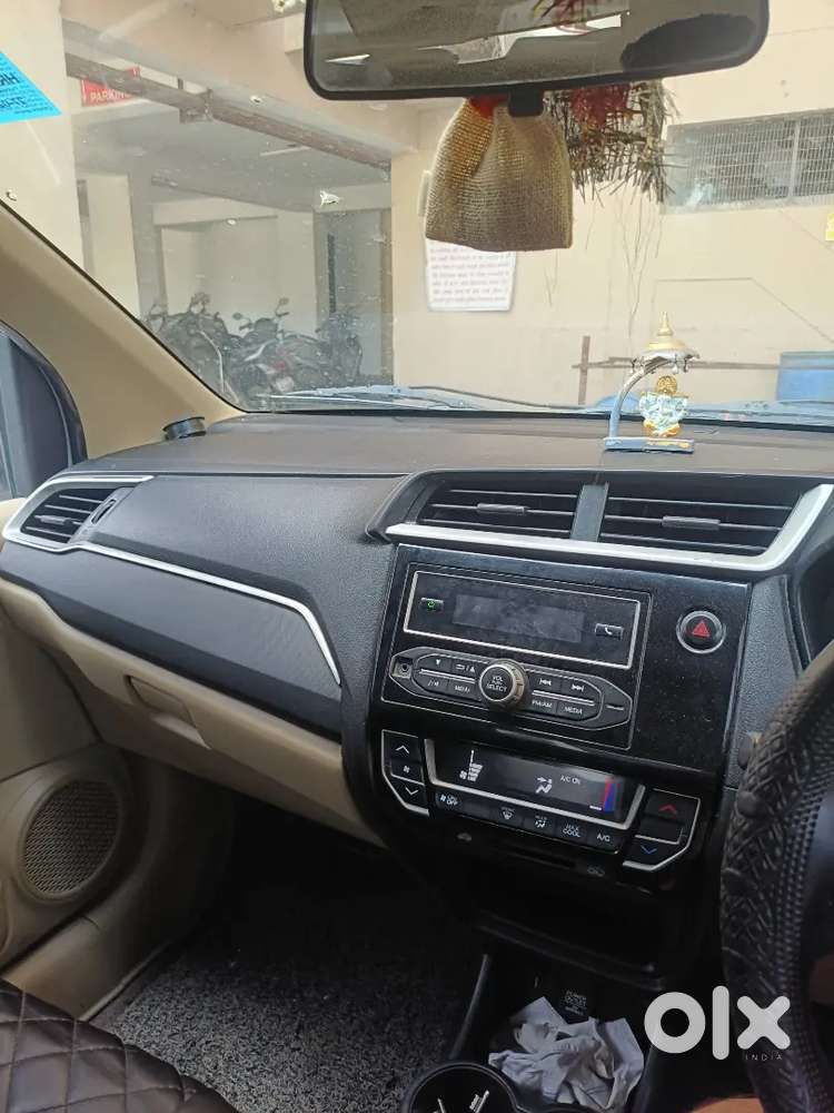 Honda Amaze 2017 Manual Petrol & Cng On Paper Second Owner