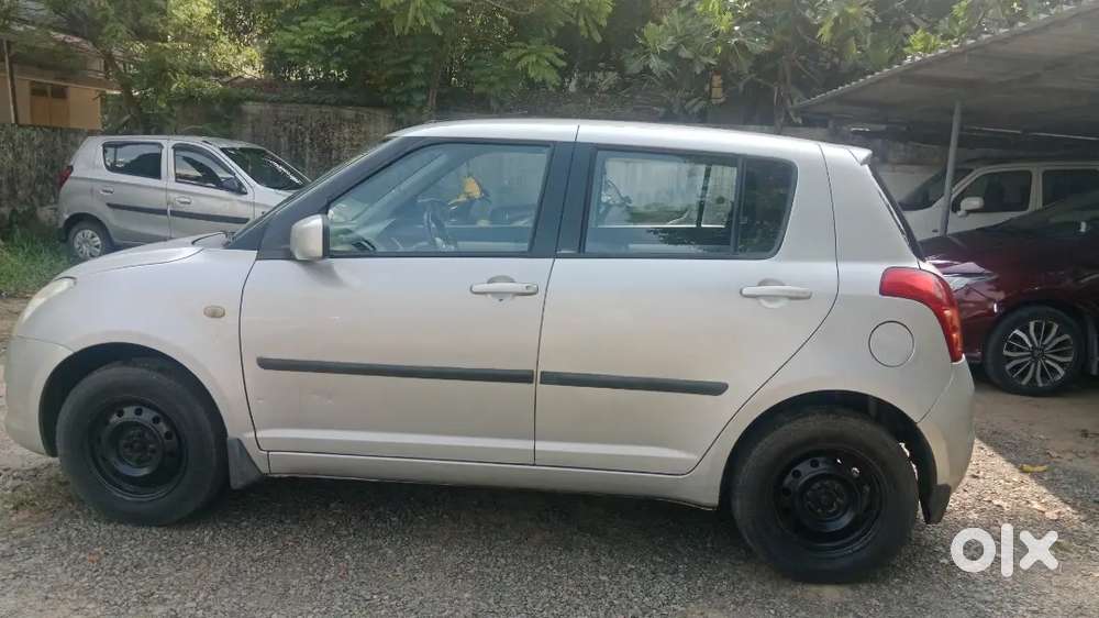 Maruti Suzuki Swift Vxi 2010  Car For Sale