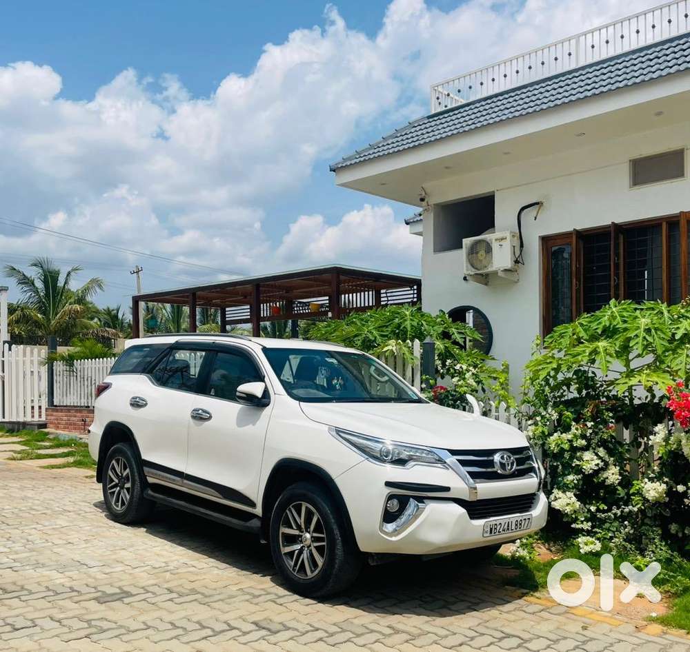 Toyota Fortuner 2017 Diesel 4*4 Manual Less Driven