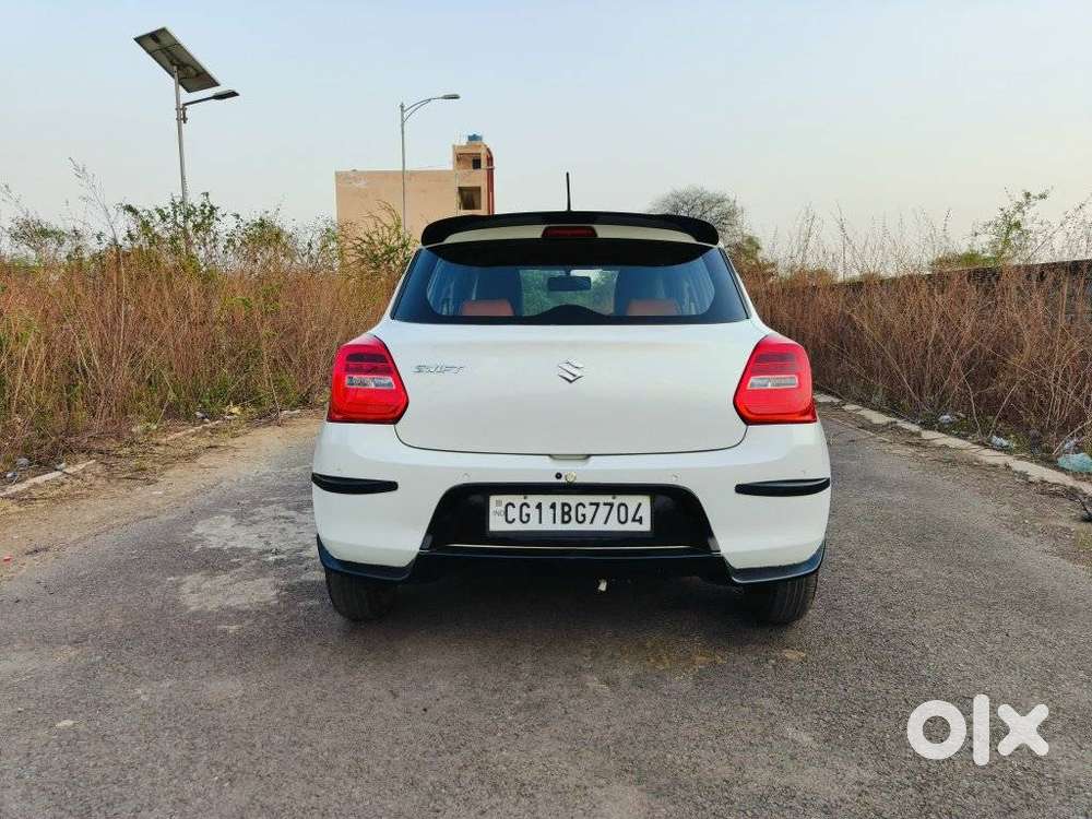 Maruti Suzuki Swift Vxi + Manual, 2023, Petrol