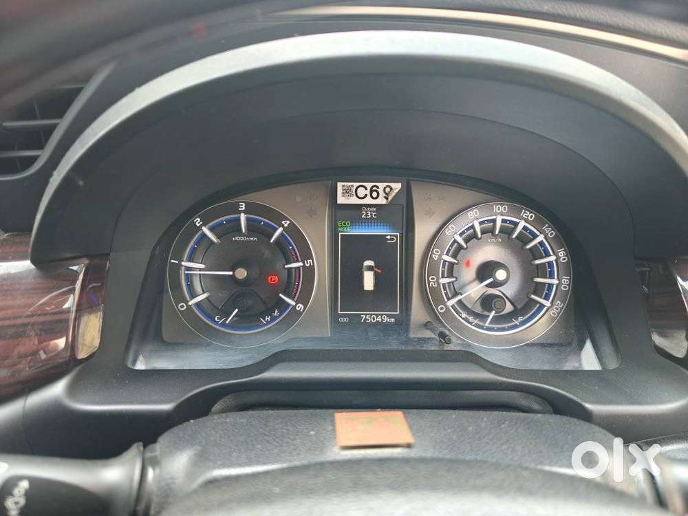 Toyota Innova Crysta 2.4 V, 2018, Diesel