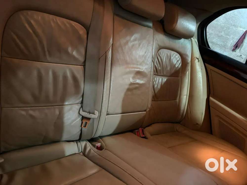 Skoda Superb 2011 Petrol Well Maintained