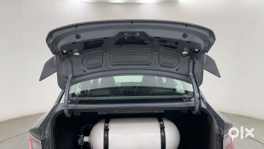 Hyundai Aura 1.2 Sx Cng, 2023, Cng & Hybrids