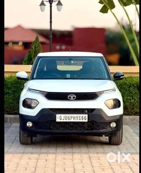 Tata Punch Accomplished Amt, 2022, Petrol