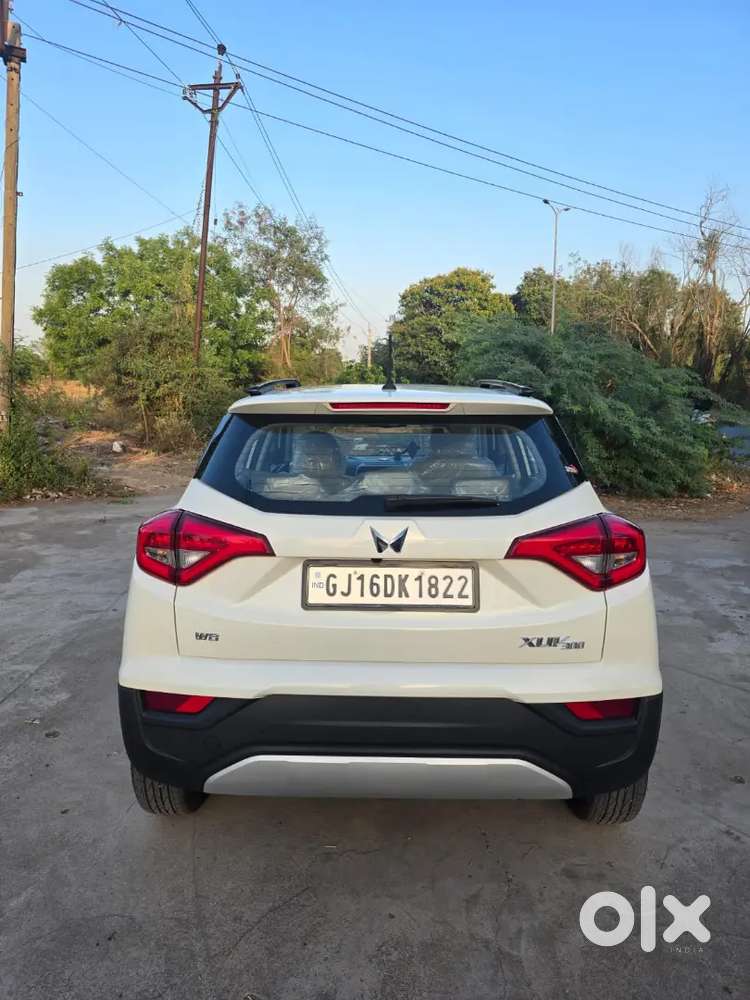 Mahindra Xuv300 Turbosport 2023 Petrol 3363 Km Driven