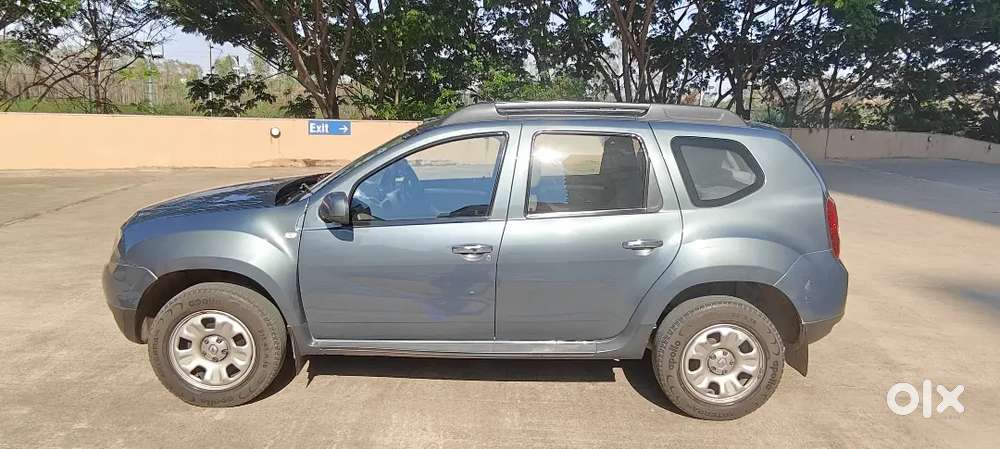 Renault Duster 2014 Petrol Well Maintained