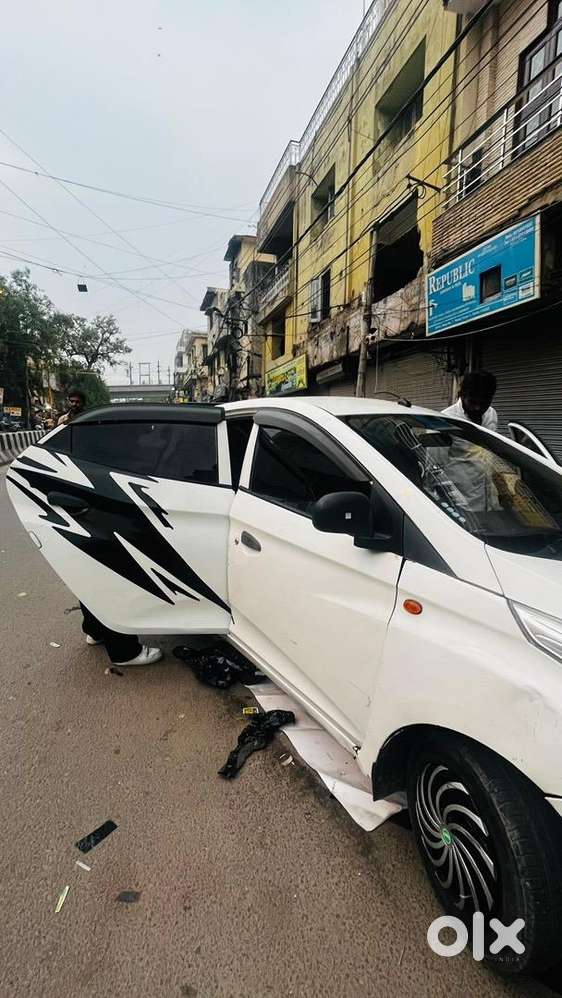 Hyundai Eon 2012 Cng & Hybrids Good Condition