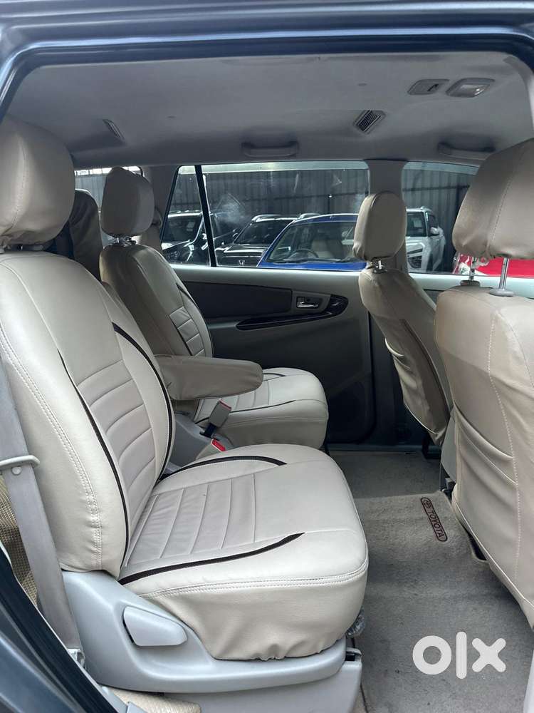 Toyota Innova 2.5 V 7 Str, 2013, Diesel