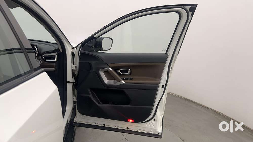 Tata Harrier Xza Dual Tone, 2021, Diesel