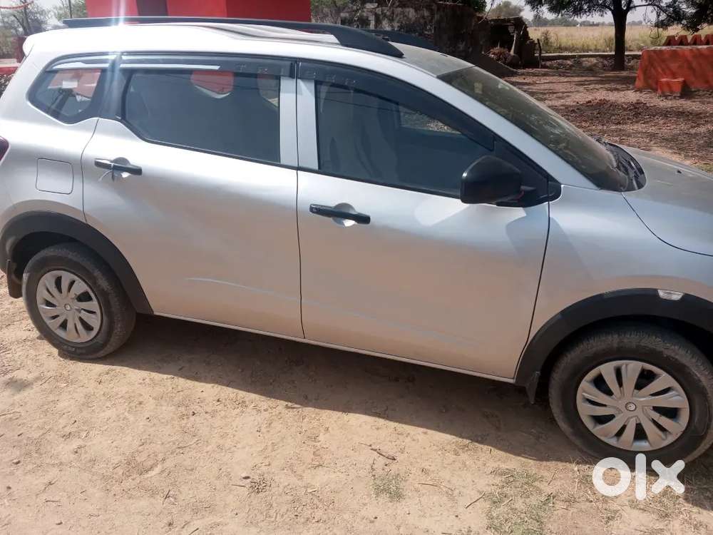 2024 Renault Triber Petrol