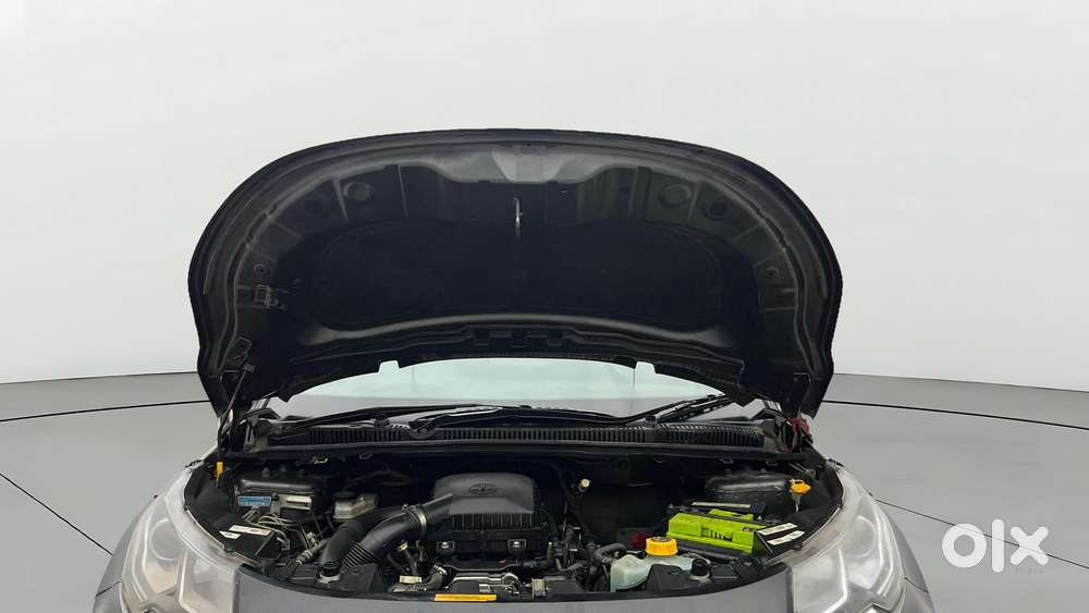 Tata Nexon 1.2 Revotron Xza Plus Premium, 2021, Petrol