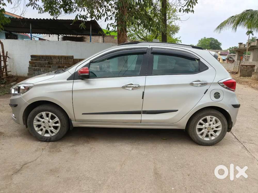 Tata Tiago 2016