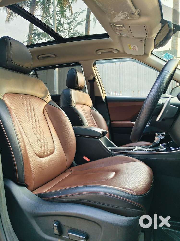 Hyundai Alcazar 2.0 Signature (o) Petrol At 6 Str, 2021, Petrol