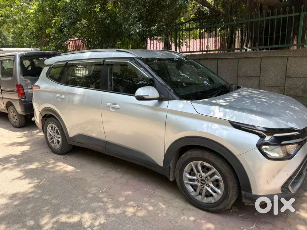 Kia Carens 2022 Diesel 60000 Km Driven