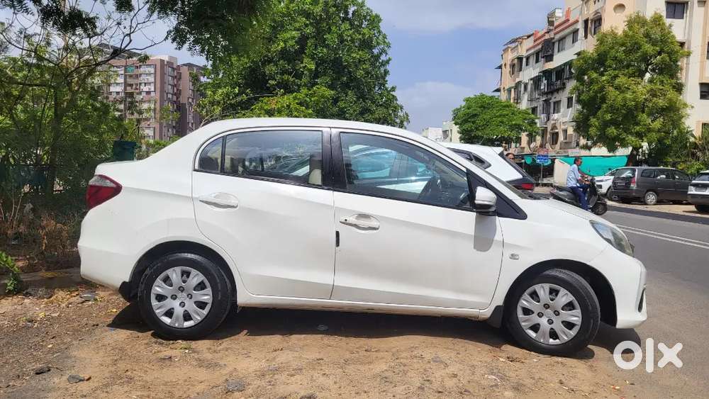 Honda Amaze 2017