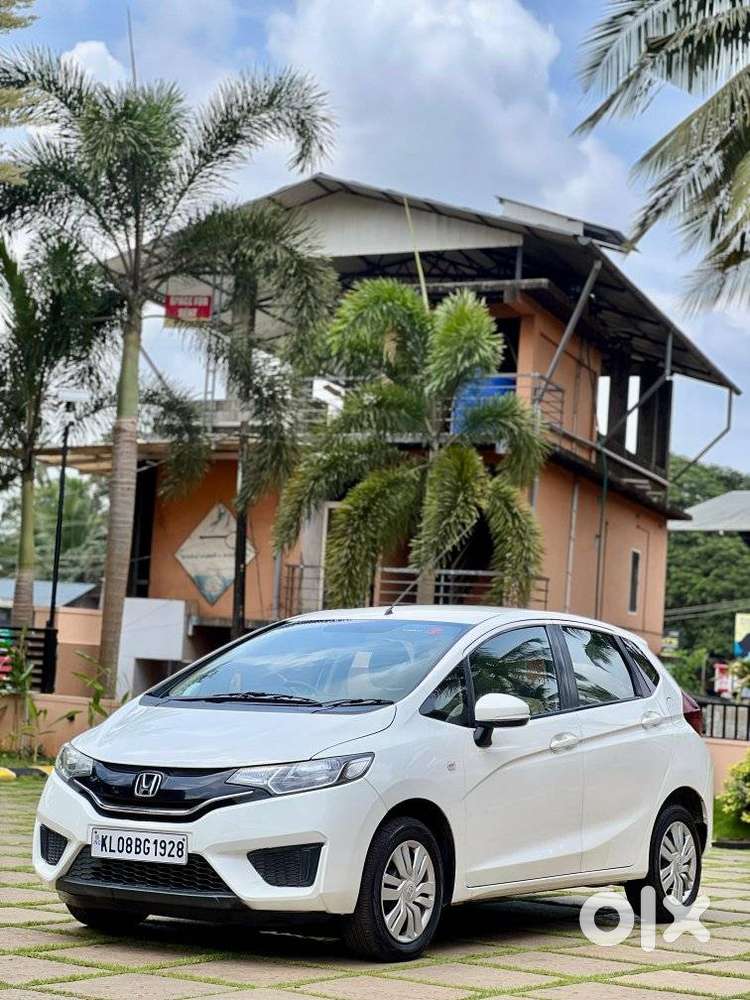 Honda Jazz 1.2 S I-vtec At, 2015, Petrol