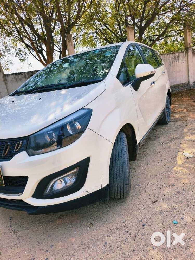 Mahindra Marazzo M8 8str, 2020, Diesel