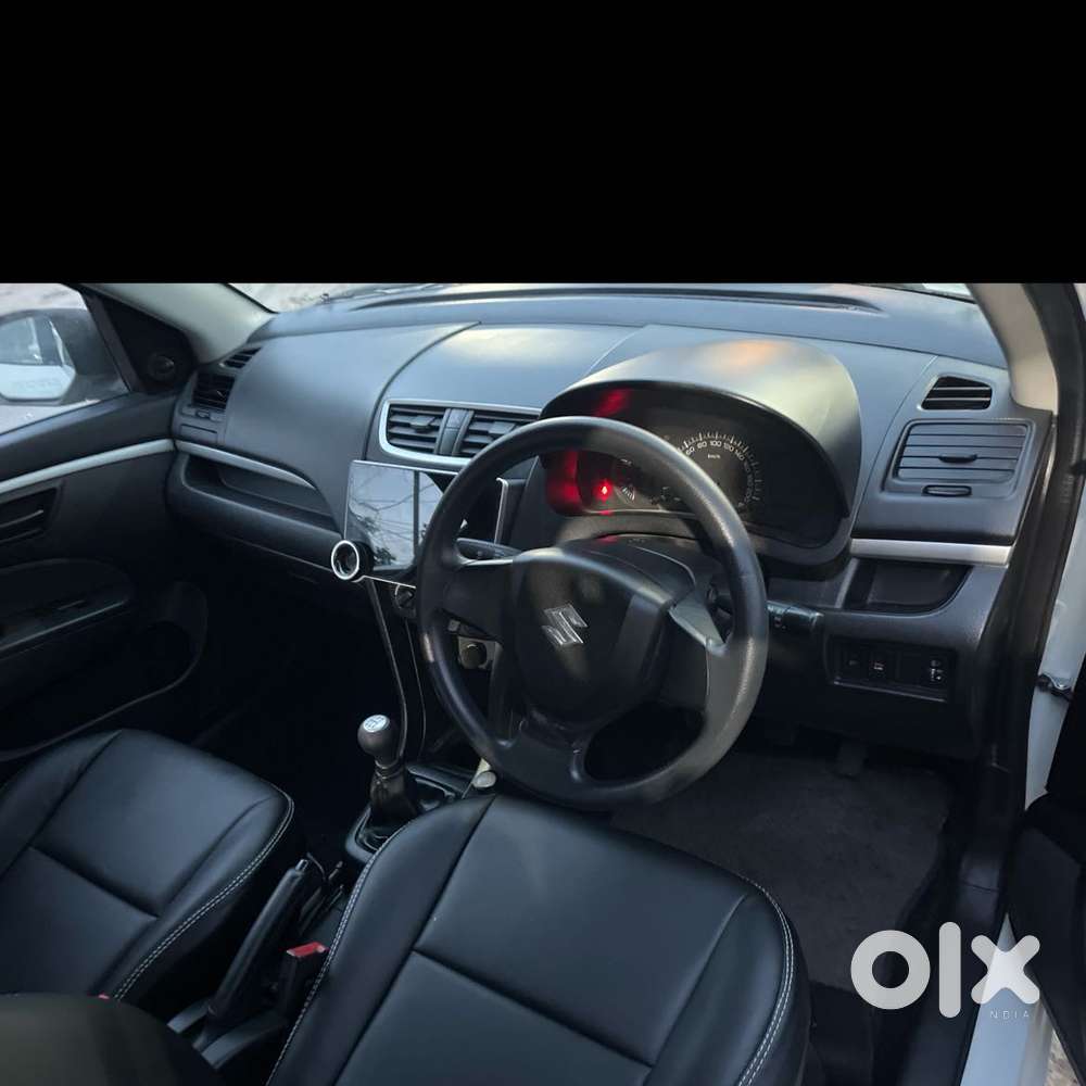 Maruti Suzuki Swift Vxi + Manual, 2016, Petrol