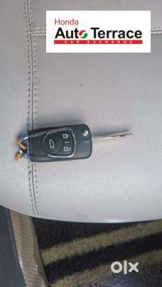 Nissan Sunny 2014-2016 Xl, 2012, Petrol