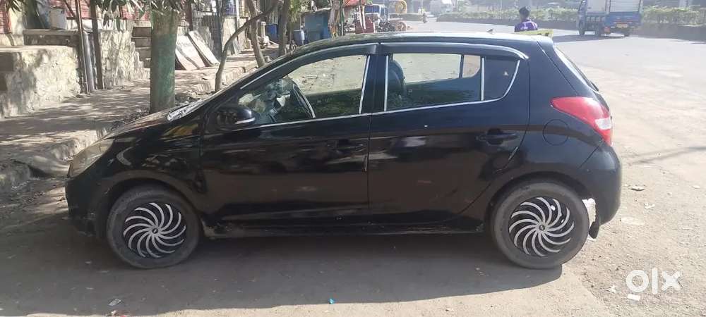 Hyundai New I20 2021 Dual Tone