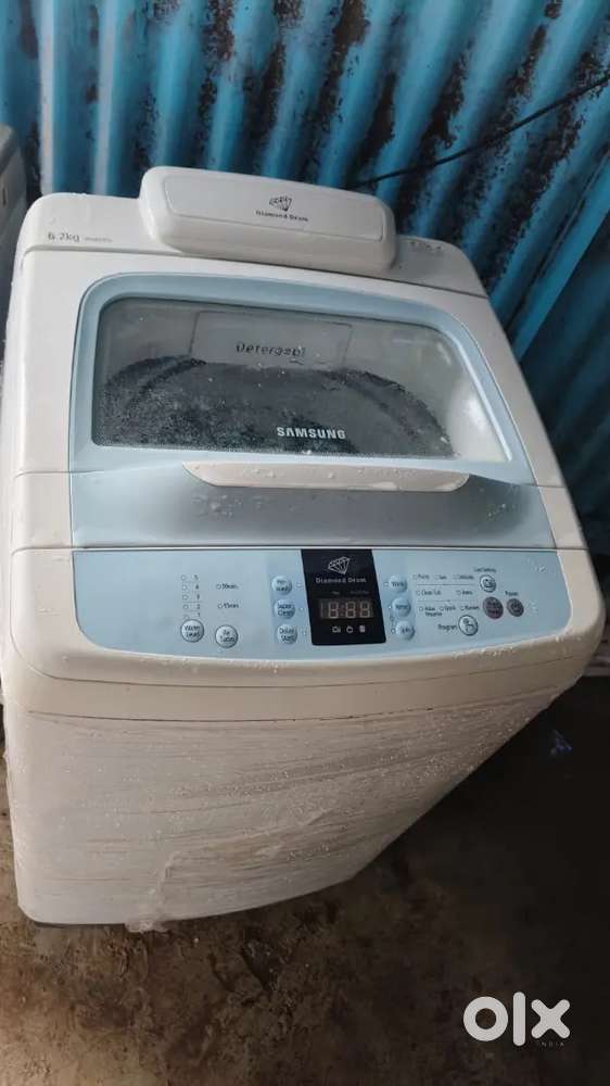Royal rental services combo available for rent