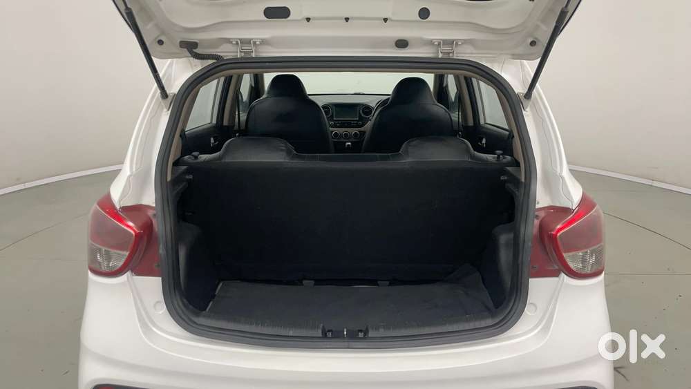 Hyundai Grand I10 [ ] 1.2 Kappa Vtvt Sportz At, 2018, Petrol