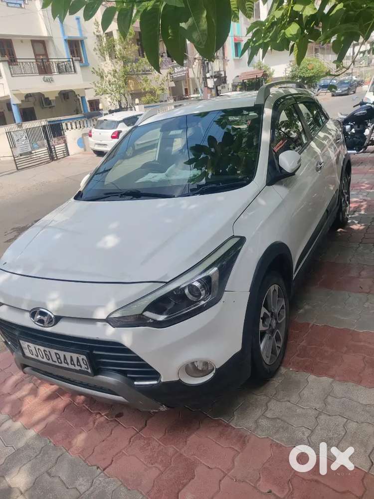 Hyundai I20 Active 2017 Diesel Well Maintained