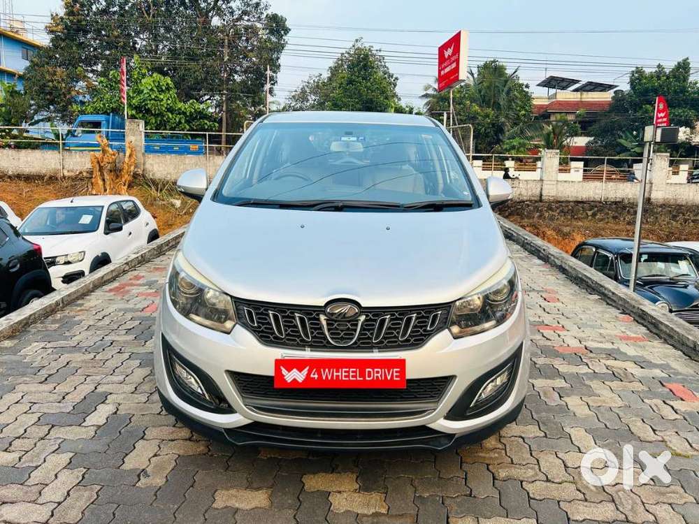 Mahindra Marazzo M8, 2018, Diesel