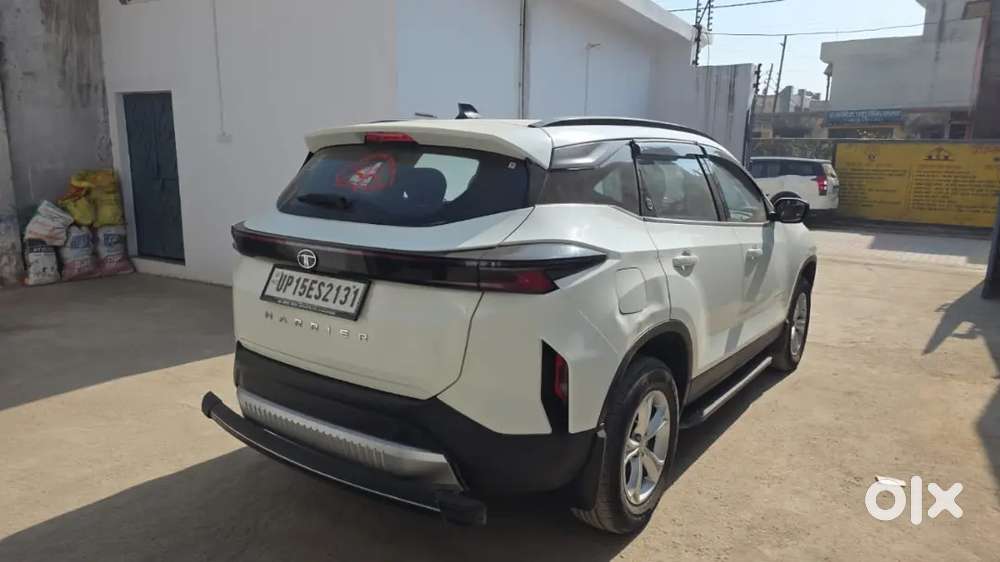 Everything Is Perfect Selling Reason Is To Buy 7 Seater