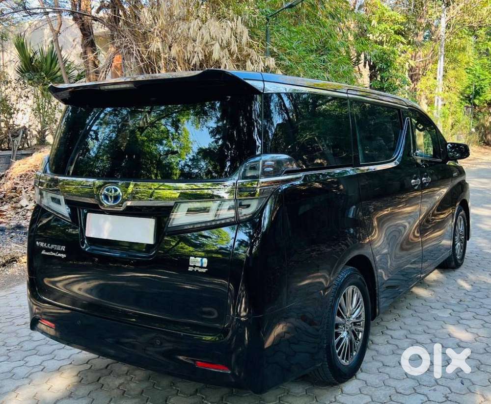 Toyota Vellfire Vip – Executive Lounge, 2021, Petrol