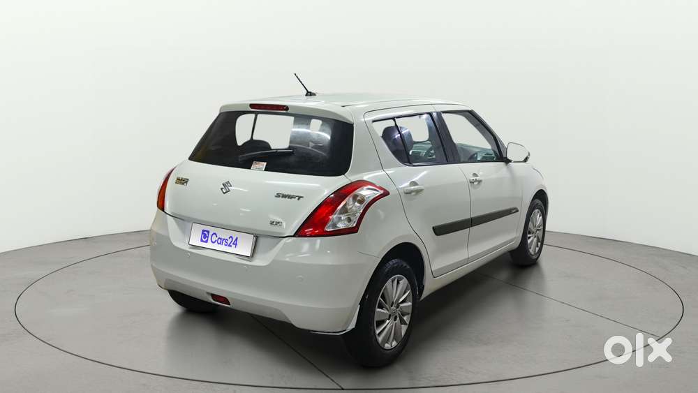 Maruti Suzuki Swift Zxi, 2016, Petrol