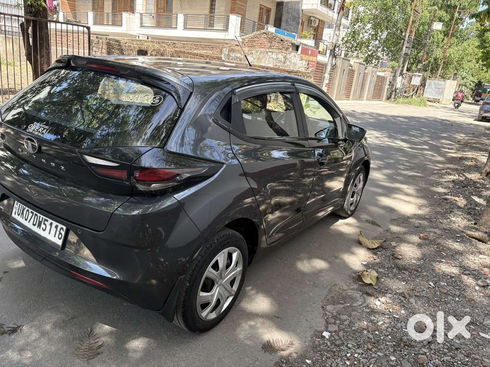 Tata Altroz 1.2 Xm Plus, 2021, Petrol