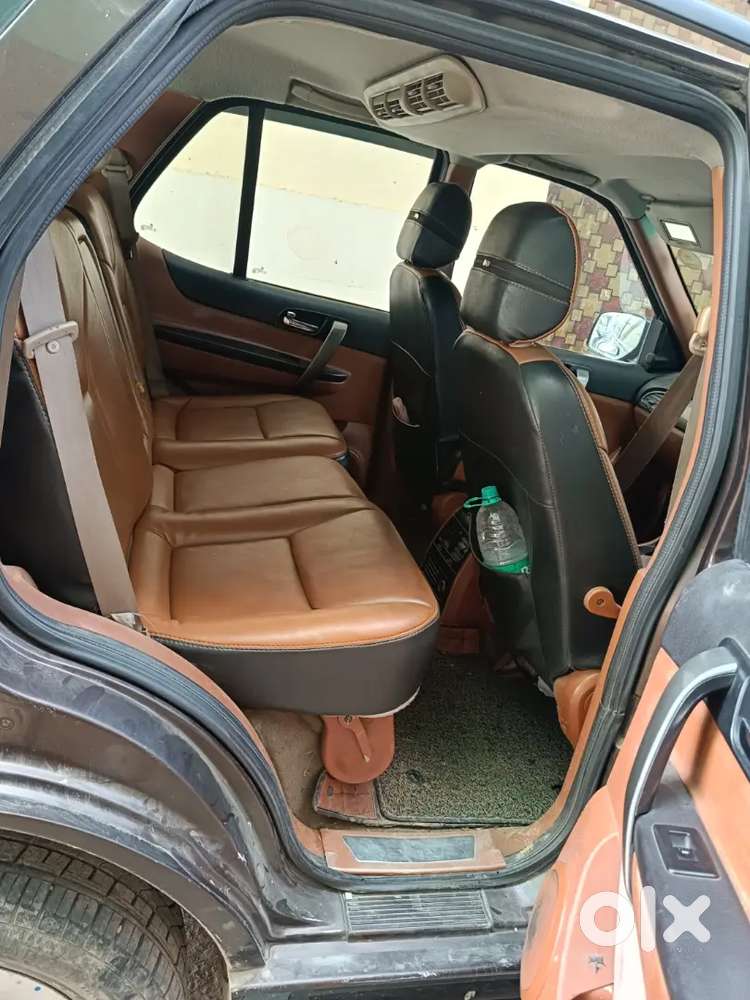 Tata Safari Storme 2016 Diesel 160000 Km Driven