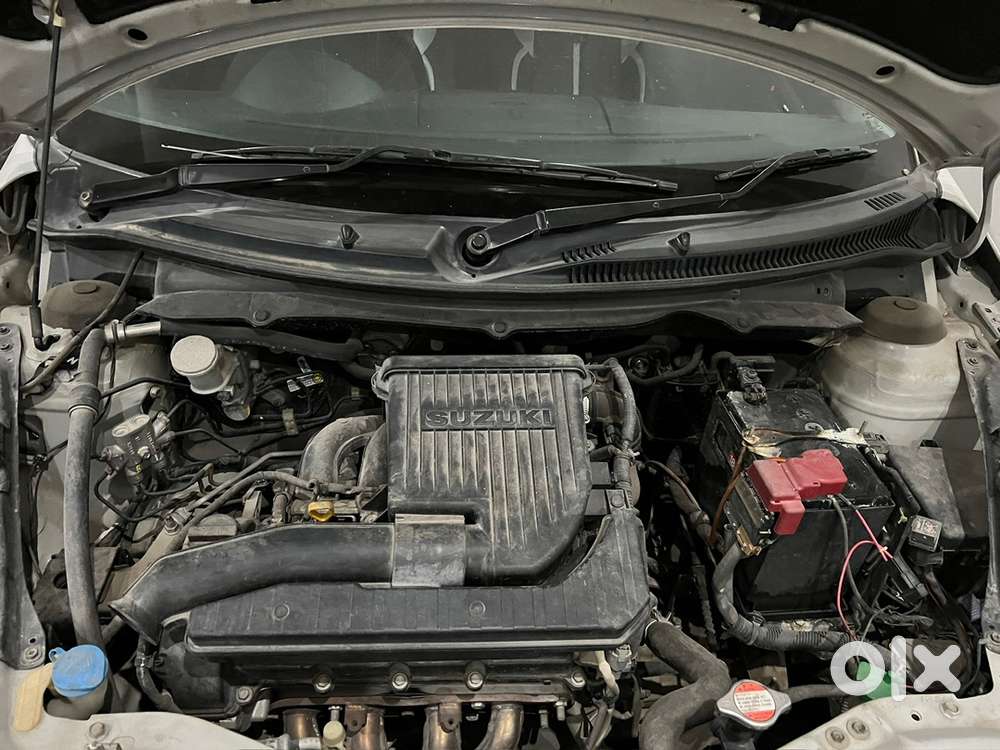Swift Dlx Petrol 2016