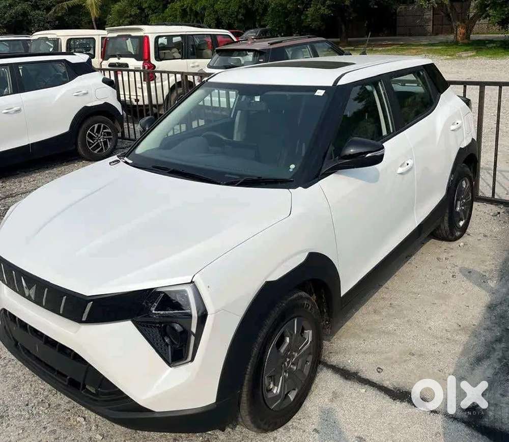Showroom Display Car Accessories Loaded