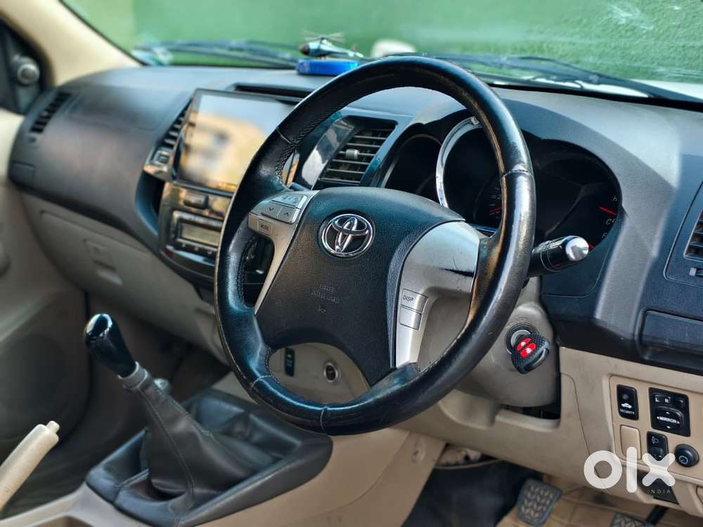 Toyota Fortuner, 2011, Diesel