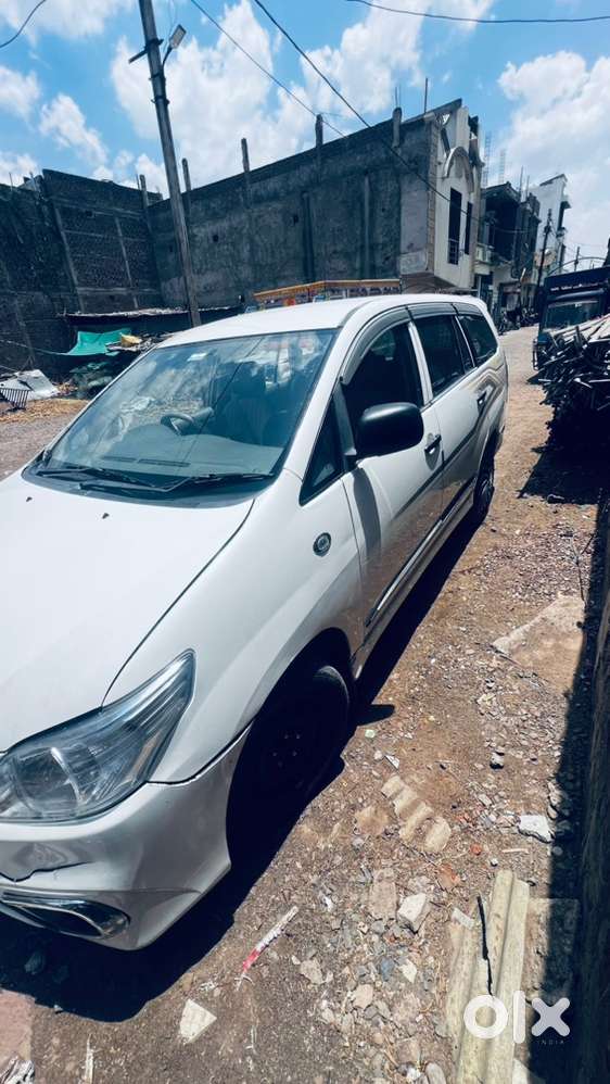 Toyota Innova Diesel 2012