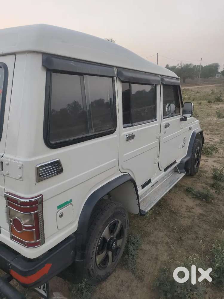 Naew Candies With Ac Newtyre