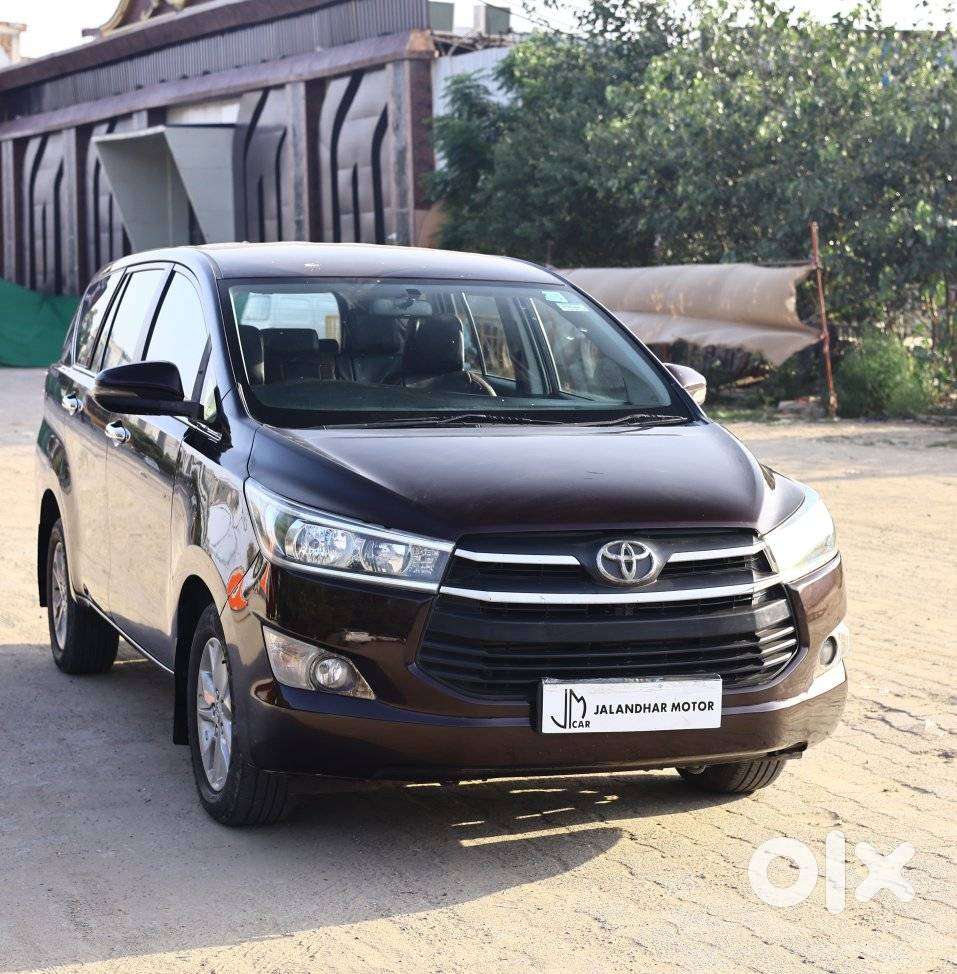 Toyota Innova Crysta [2020-ongoing] 2.4 Gx At 7 Str, 2021, Diesel