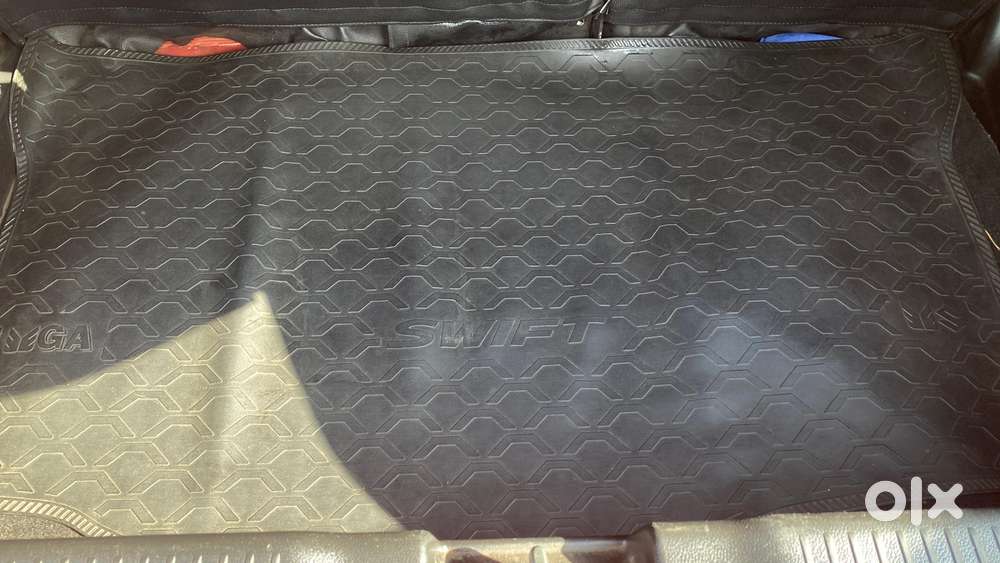 Maruti Suzuki Swift Amt Zxi, 2018, Petrol
