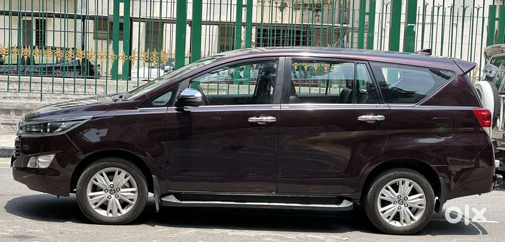 Toyota Innova Crysta 2.4 Zx Mt, 2017, Diesel