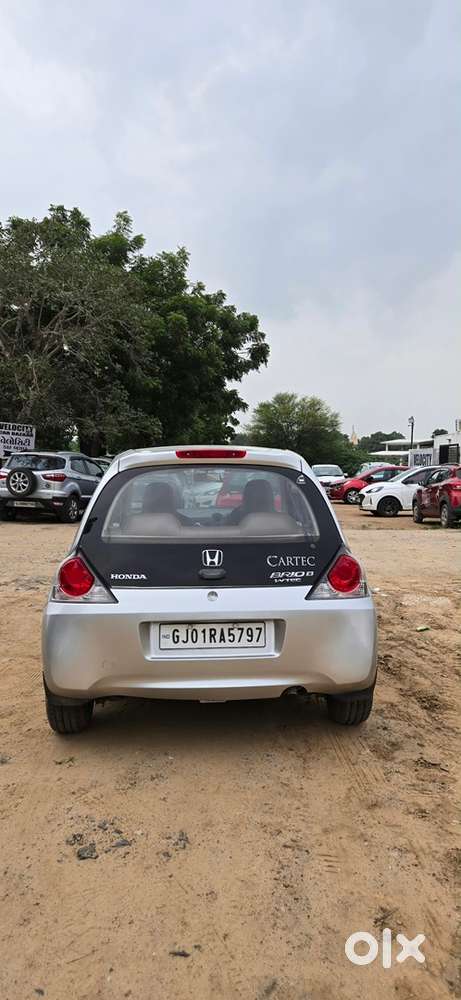 Honda Brio Petrol 2013