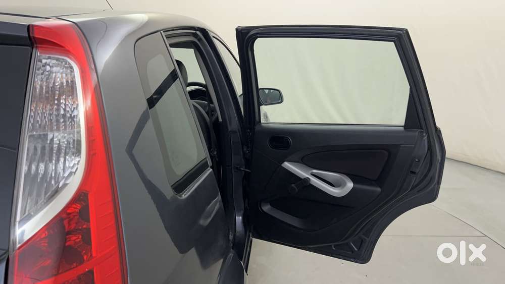Ford Figo 2010-2012 Petrol Zxi, 2012, Petrol