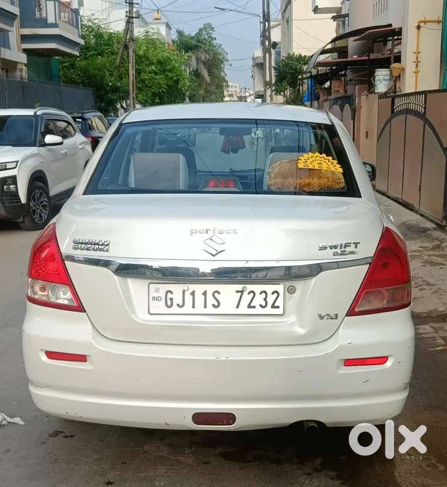 Maruti Suzuki Swift Dzire Vxi 2010 | 1st Owner | Petrol + Lpg