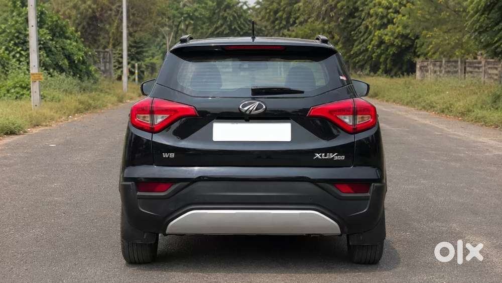Mahindra Xuv300 W8, 2022, Petrol