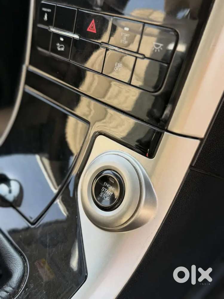 Mahindra Xuv500 2019 Diesel Well Maintained