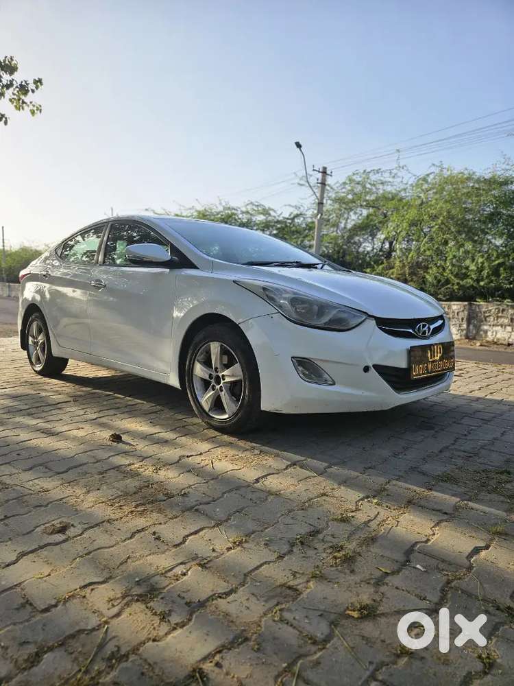 Hyundai Elantra 2013 Diesel Well Maintained