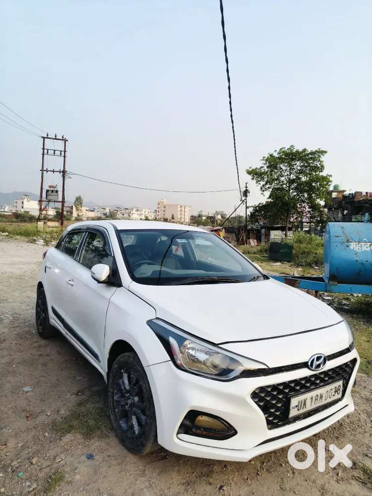 Hyundai I20 2020 Petrol 100000 Km Driven