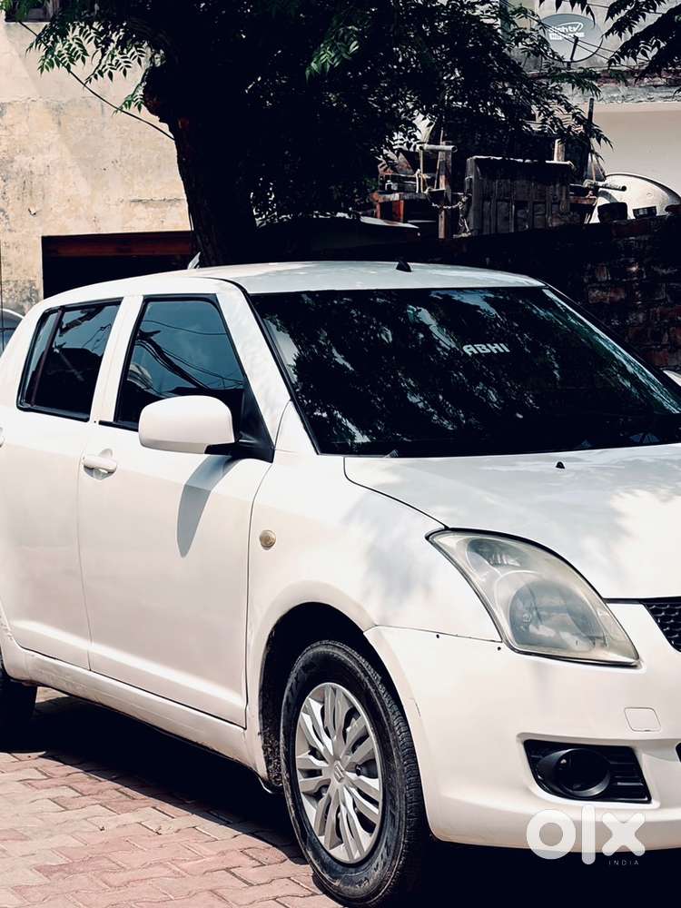 Maruti Suzuki Swift 2011 Petrol Well Maintained