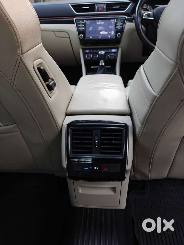 Skoda Superb Lk 1.8 Tsi At, 2017, Petrol